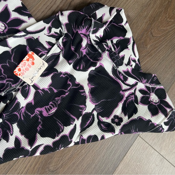 Womens Free People FP Movement Rally Printed Layer Top Purple Floral - Picture 8 of 8